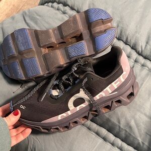 On Cloud Cloud Monster